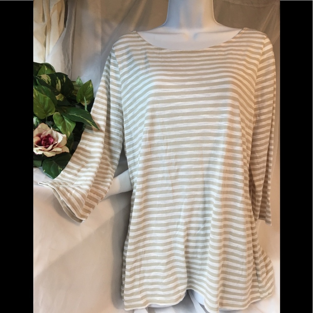 NWT Outback Red/ Limited- striped tunic tie back